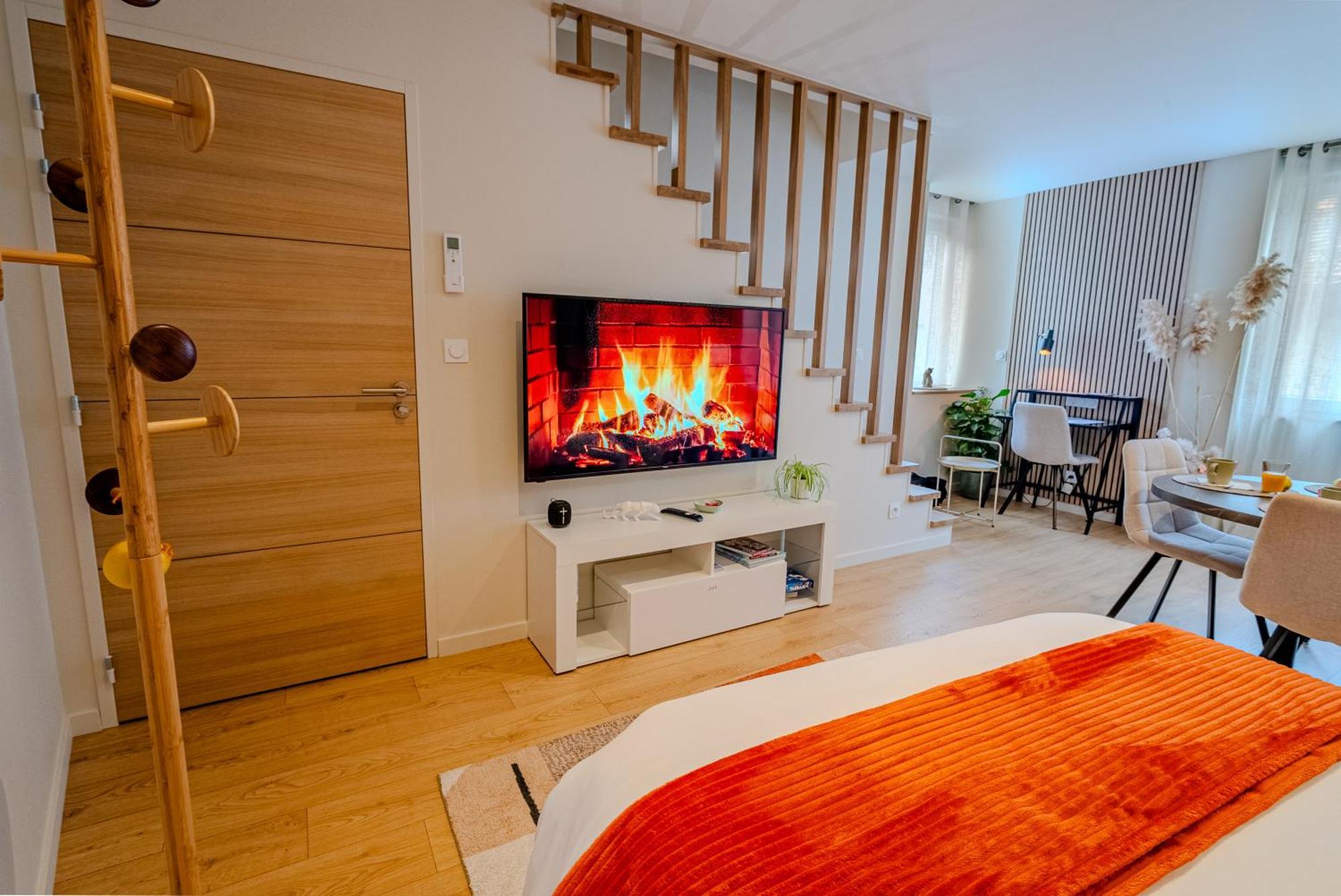 Au Duplex D'Or Centre Historique Lägenhet Besançon Exteriör bild