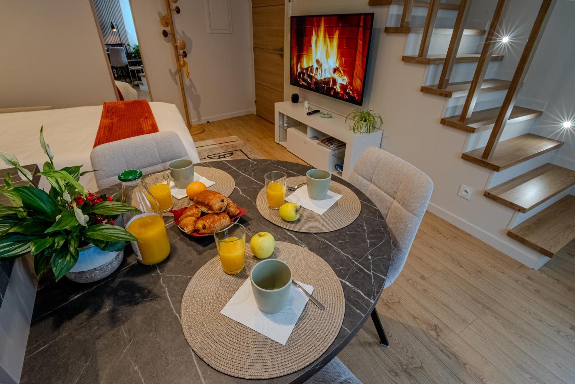 Au Duplex D'Or Centre Historique Lägenhet Besançon Exteriör bild